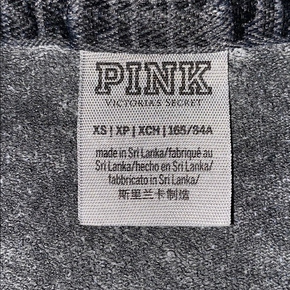 Crewneck - Picture 3 of 3